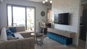 Design & luxury apartment with sea view in Mrezga Hammamet